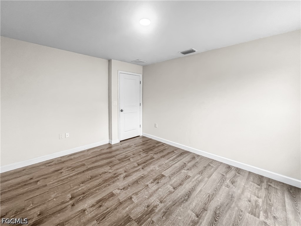 745 Harry Avenue S - Photo 30