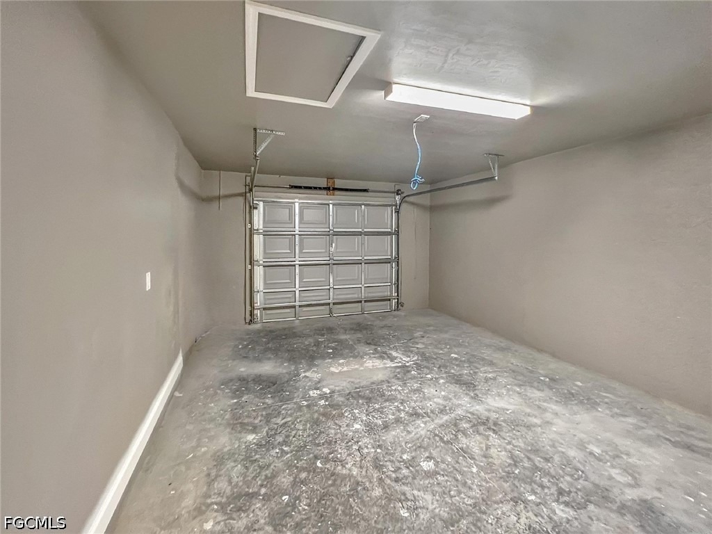 745 Harry Avenue S - Photo 38
