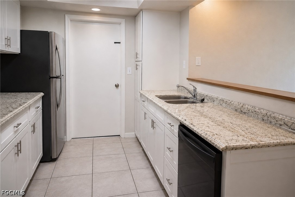 4131 Skyline Boulevard - Photo 19