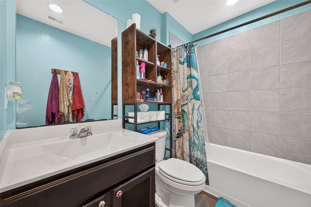 811 Petunia Falls Lane - Photo 32