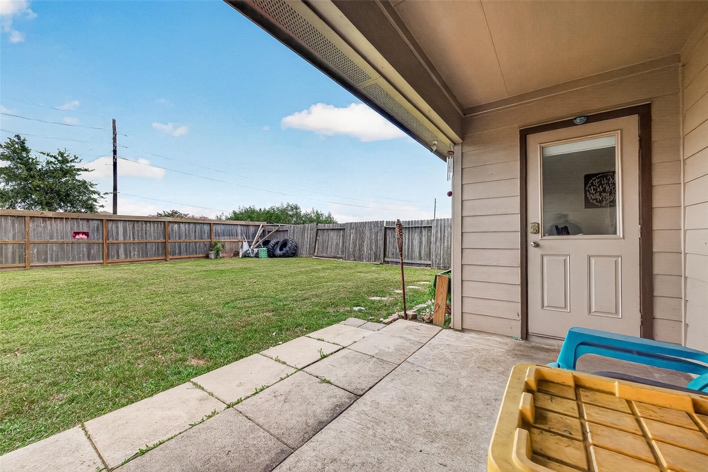 811 Petunia Falls Lane - Photo 38