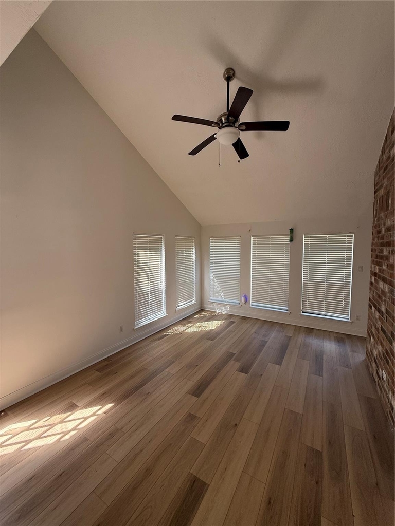 3211 Mesquite Drive - Photo 3
