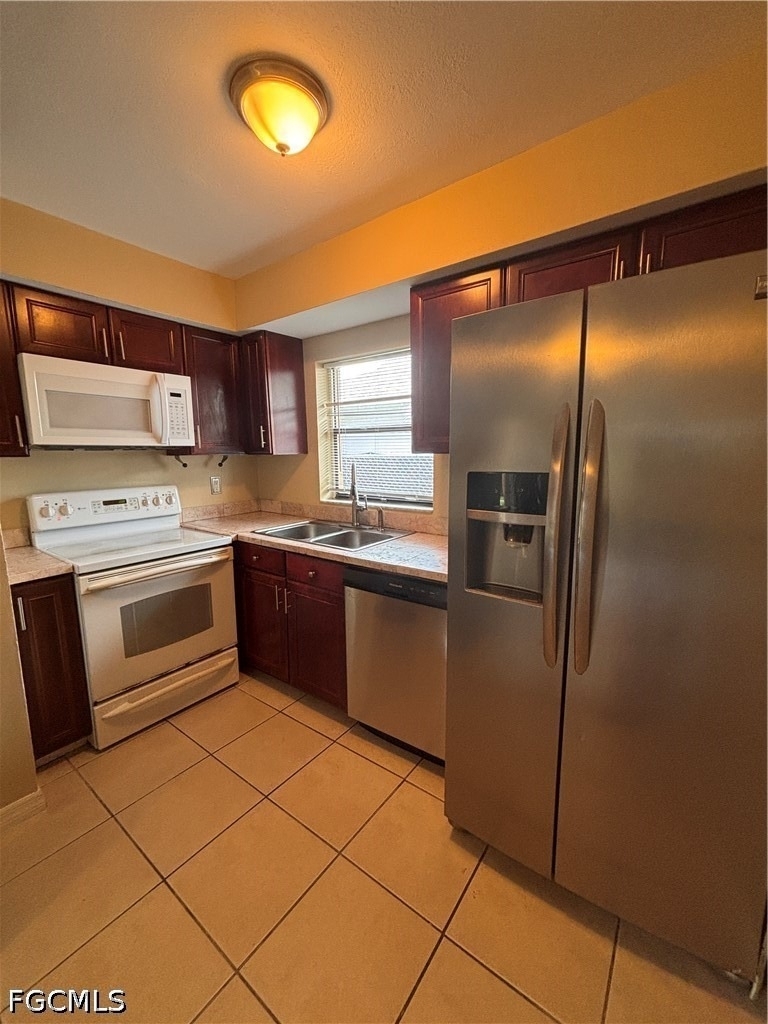 1977 46th Street Sw - Photo 7
