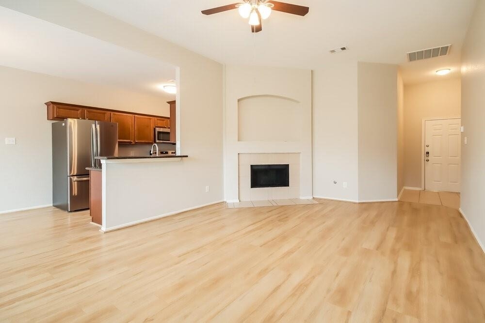 32103 Sue Lane - Photo 1