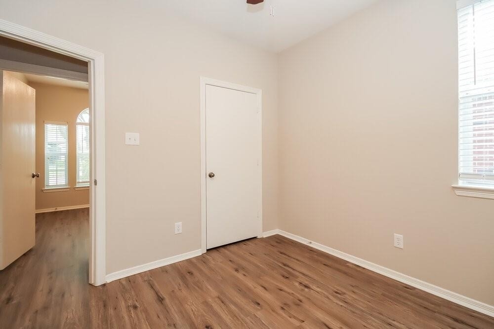 32103 Sue Lane - Photo 11
