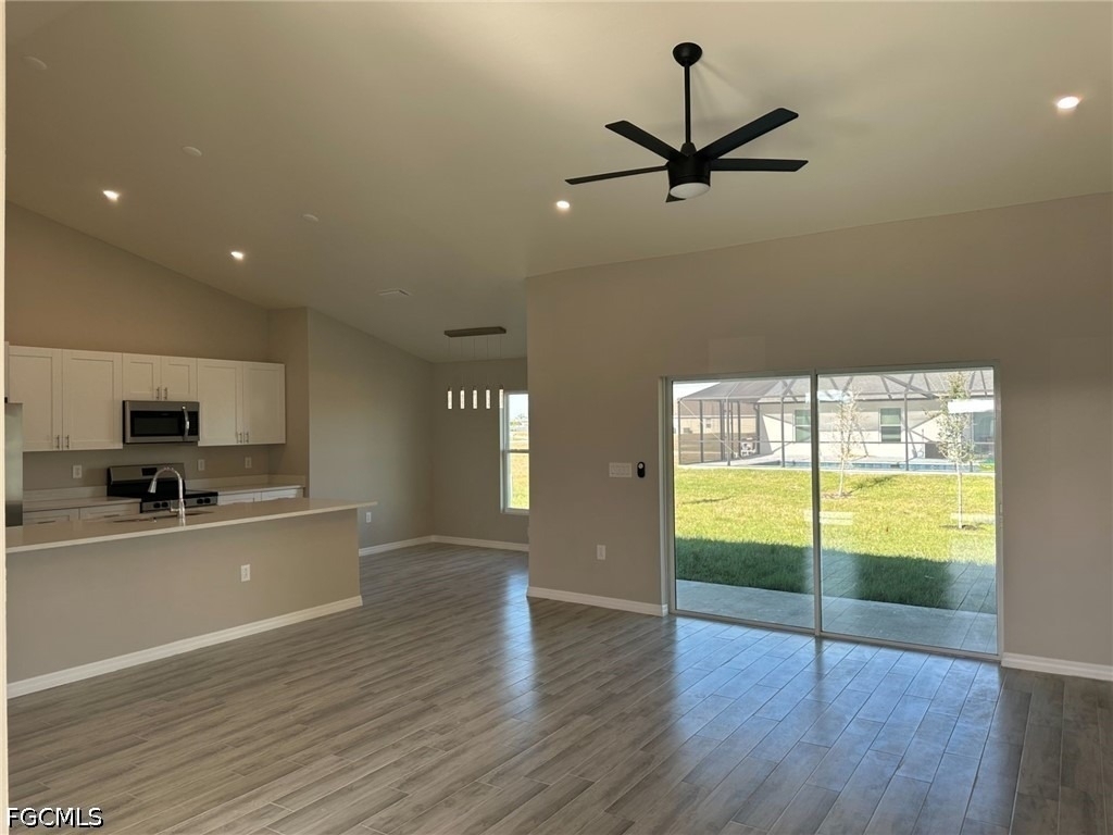 921 Nw 16th Terrace - Photo 2