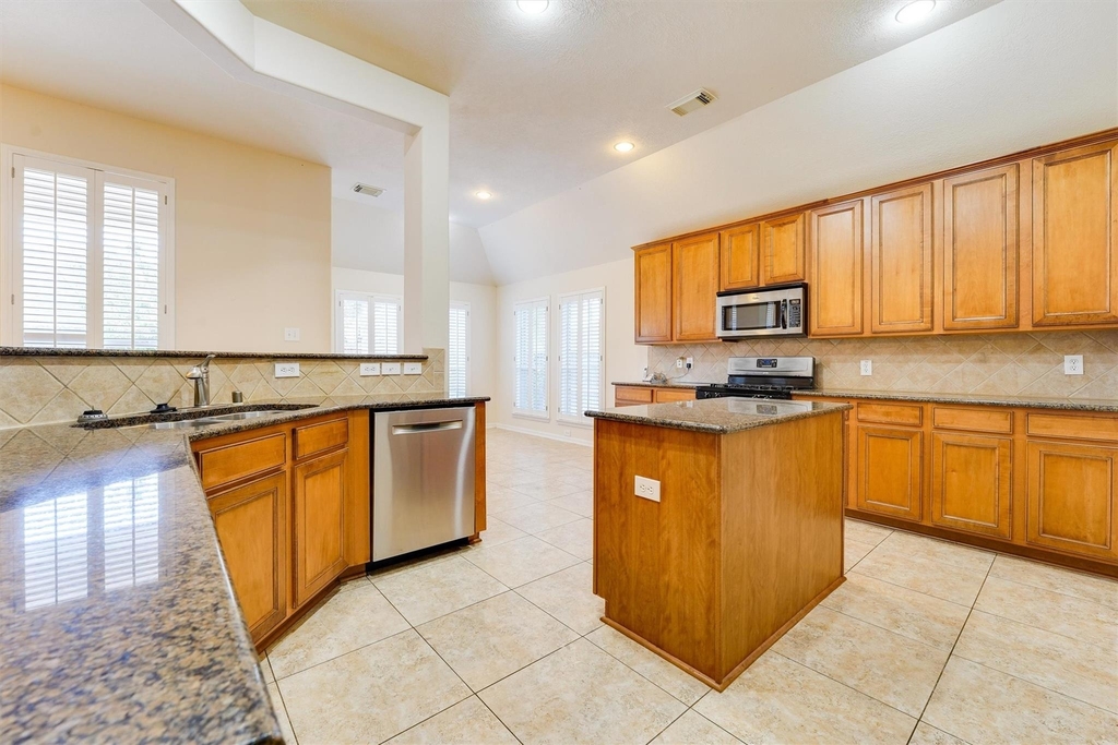 26619 Summerbend Hollow Lane - Photo 16