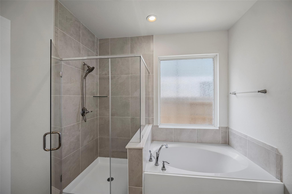 7115 Prairie Heights Drive - Photo 16