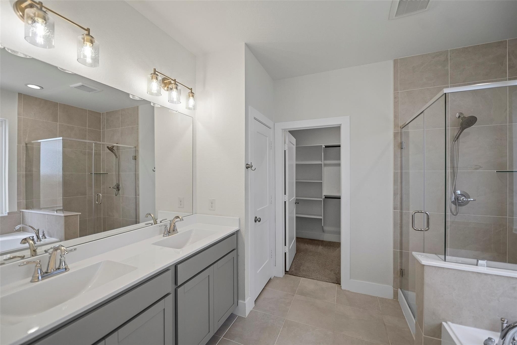 7115 Prairie Heights Drive - Photo 14