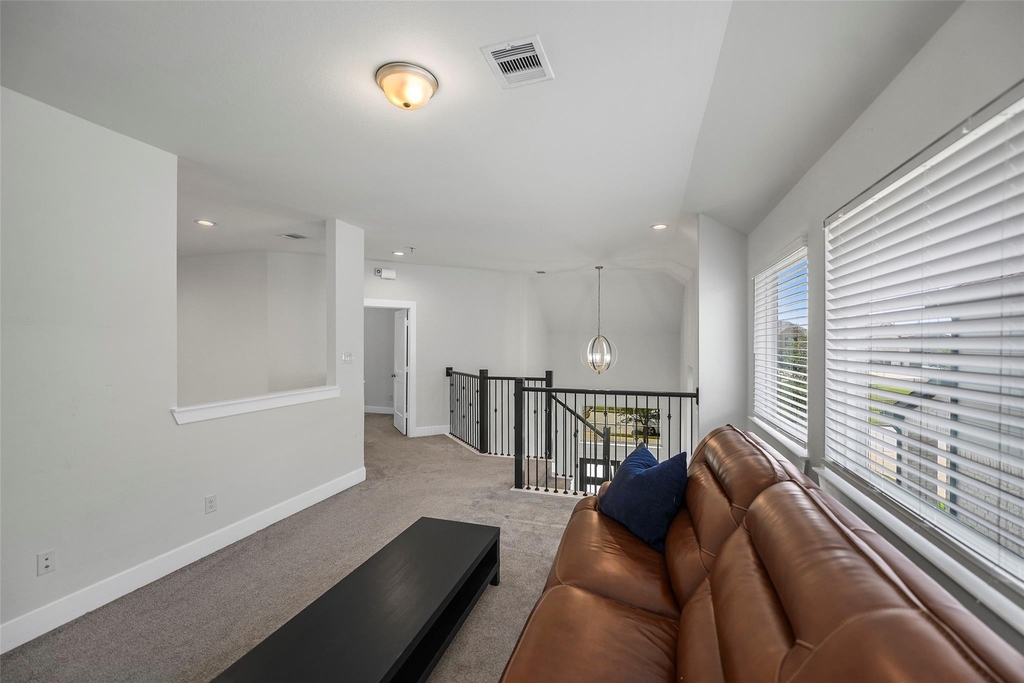 7115 Prairie Heights Drive - Photo 19