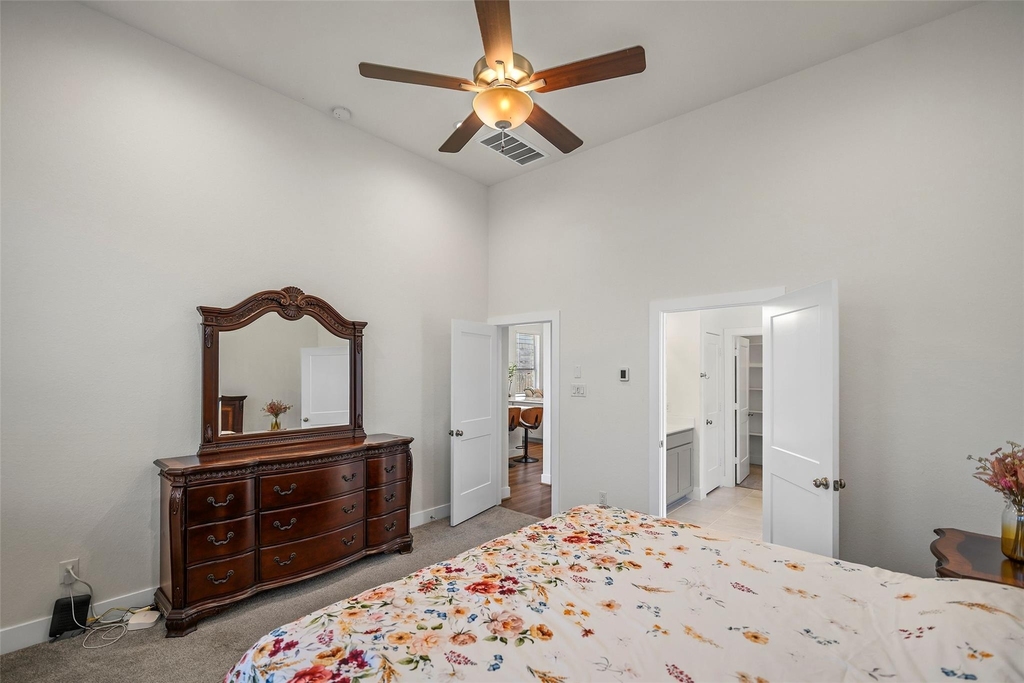 7115 Prairie Heights Drive - Photo 13