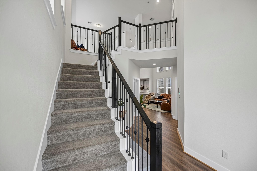 7115 Prairie Heights Drive - Photo 18