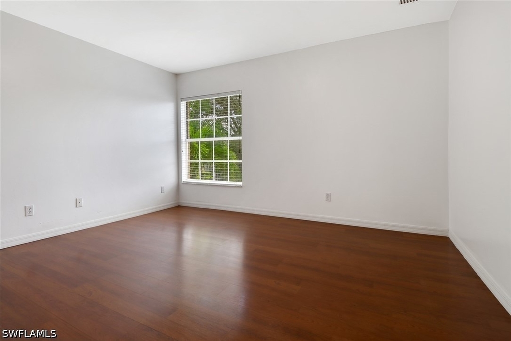 8271 Laurel Lakes Way - Photo 31