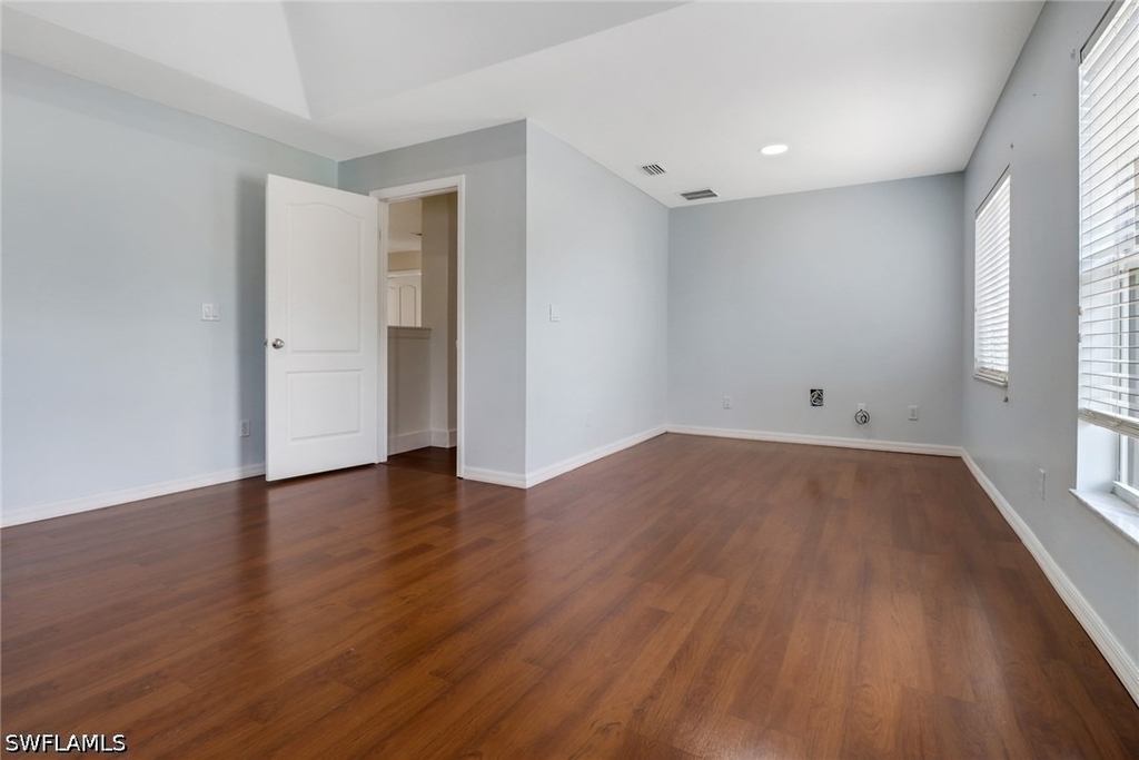 8271 Laurel Lakes Way - Photo 22