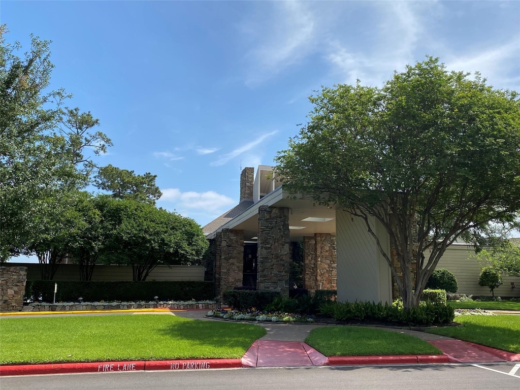 13511 Summer Hill Drive - Photo 36