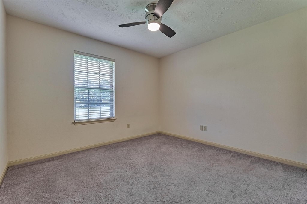 13511 Summer Hill Drive - Photo 19