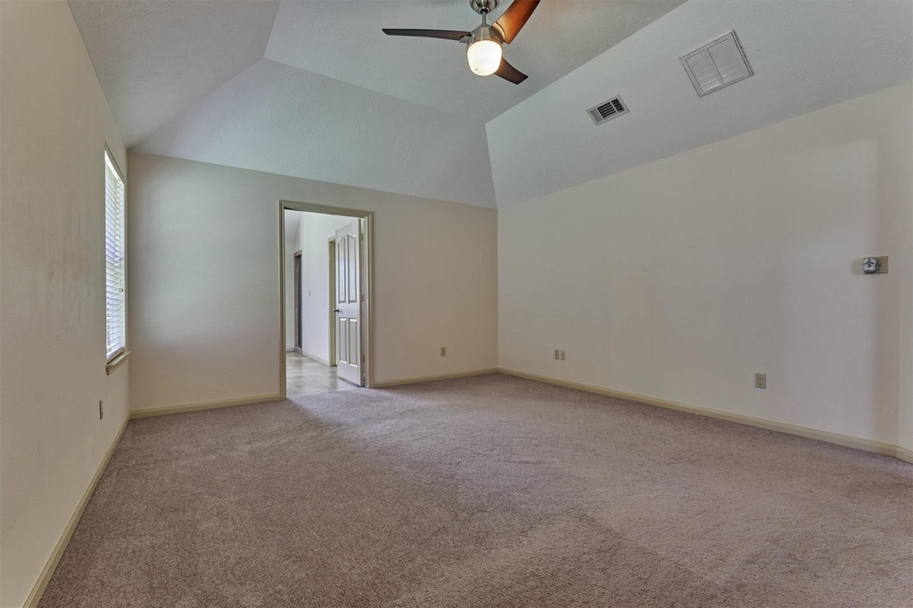 13511 Summer Hill Drive - Photo 7