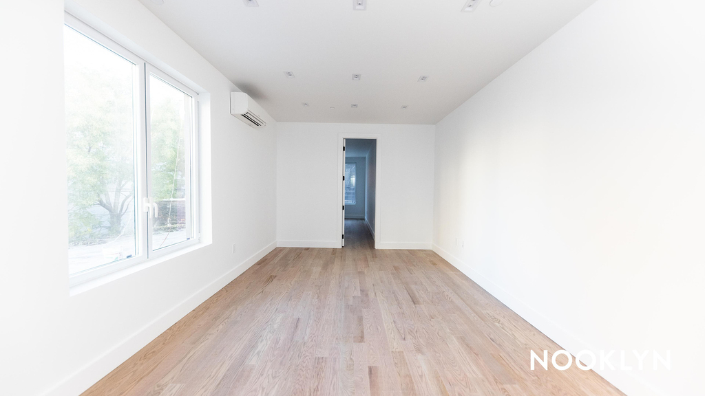 98 Moore Street - Photo 10