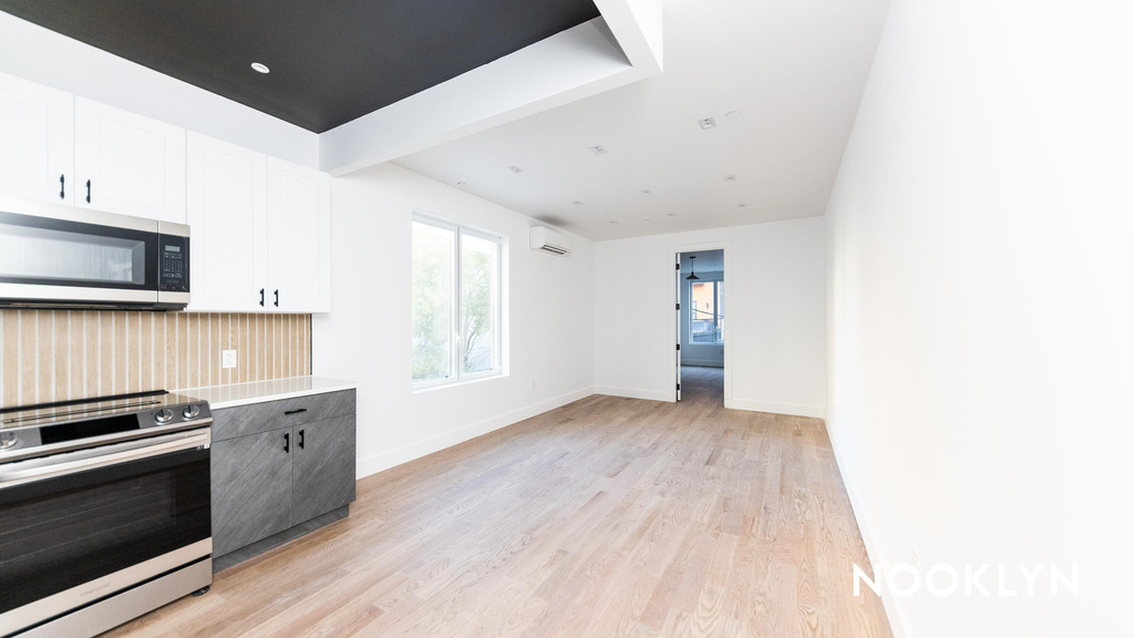 98 Moore Street - Photo 8