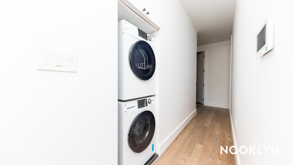 98 Moore Street - Photo 5