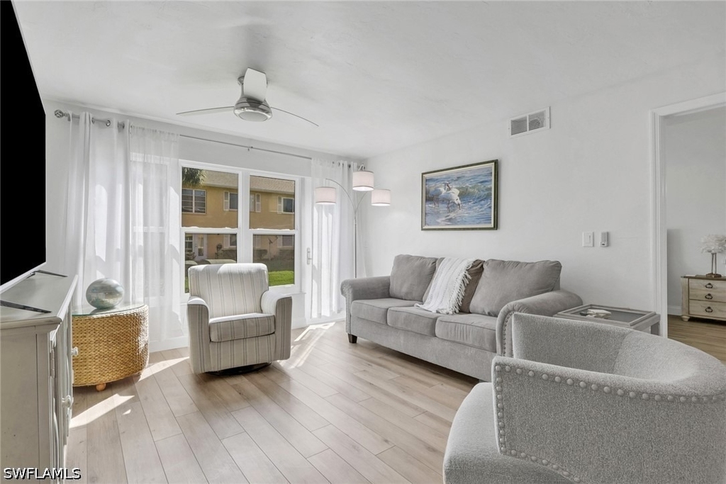 4001 Ice Castle Way - Photo 9