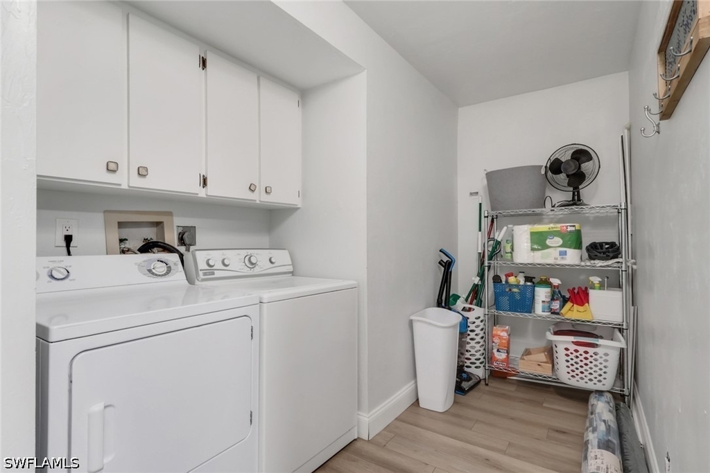 4001 Ice Castle Way - Photo 18