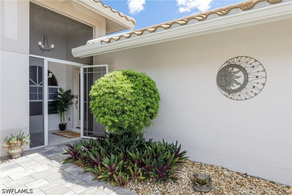 8654 Mustang Drive - Photo 2