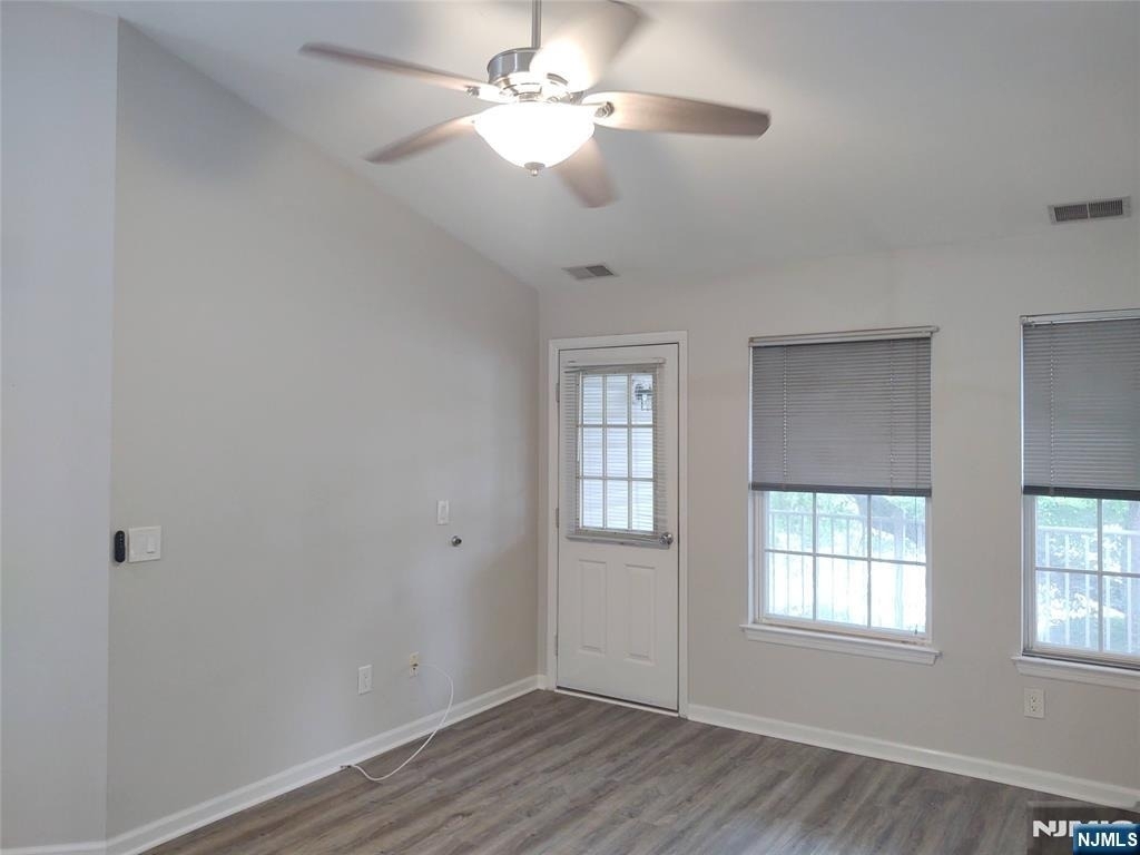5912 Tudor - Photo 8