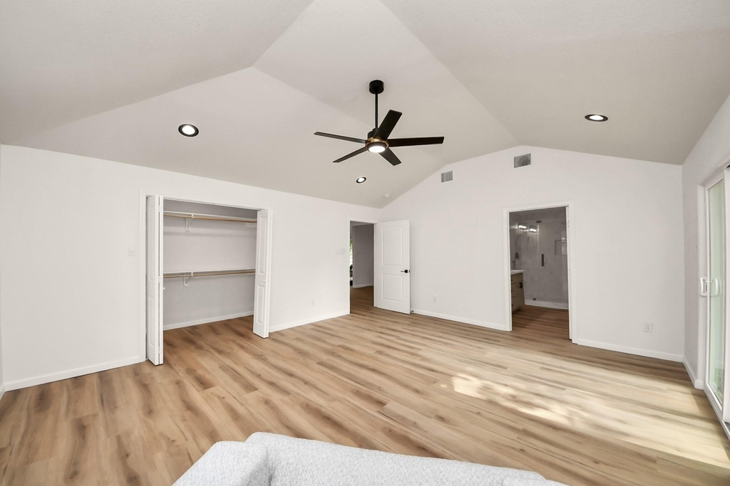 2407 Crestdale Dr - Photo 22