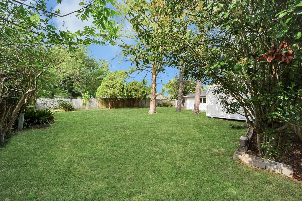 2407 Crestdale Dr - Photo 38