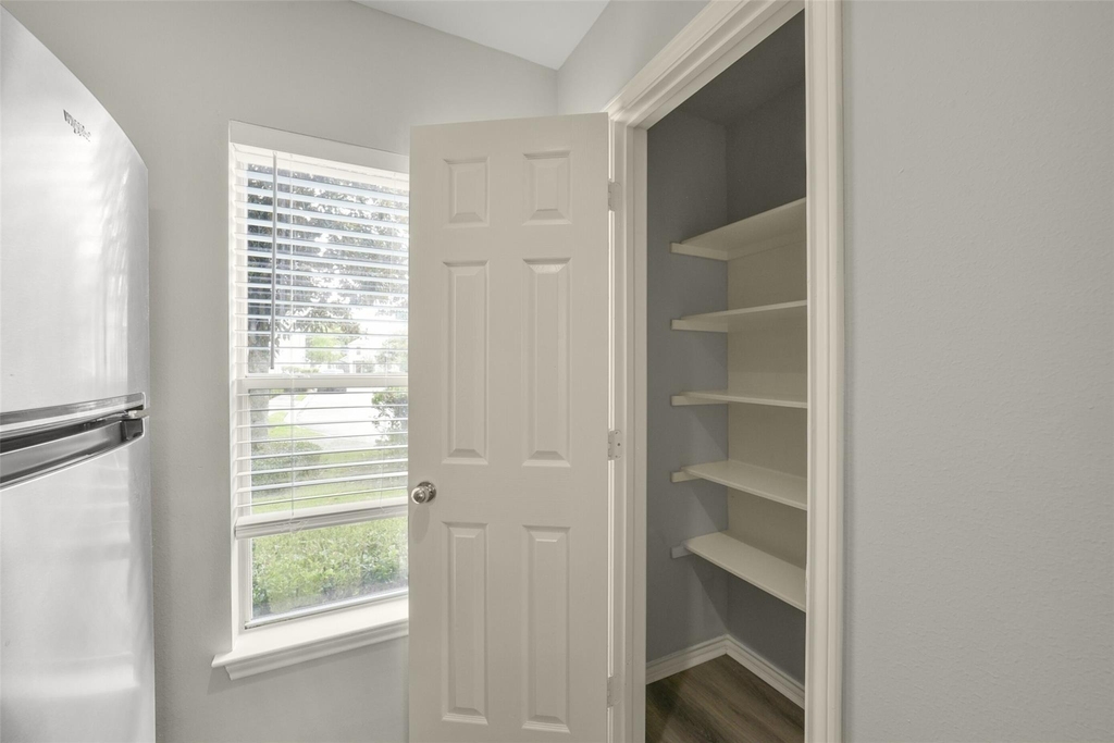 750 Redwing Park Drive - Photo 14