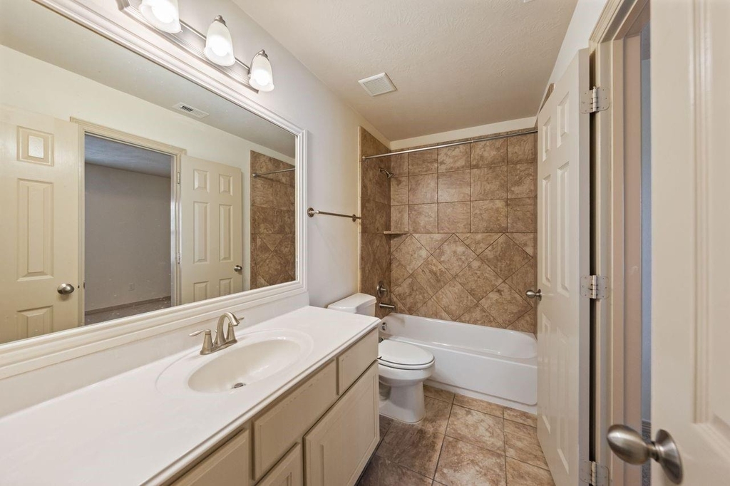 4018 Childress Street - Photo 18