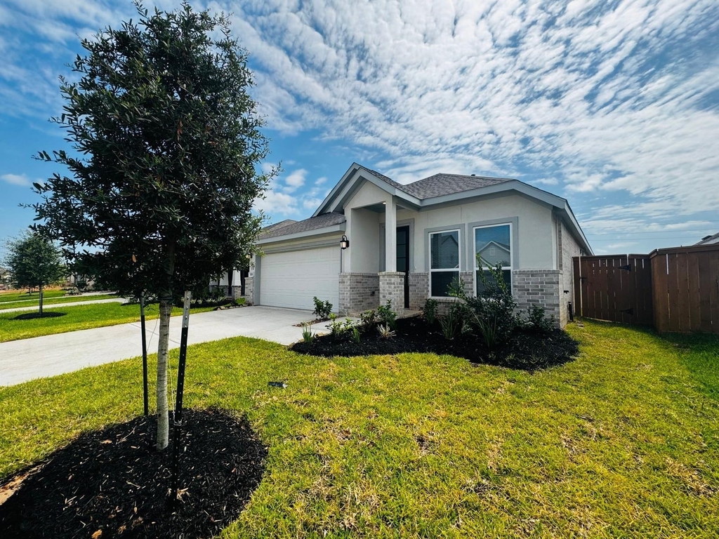 3008 Pintail Green Drive - Photo 2