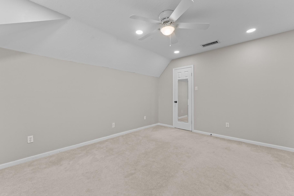 1602 Seminole Street - Photo 32
