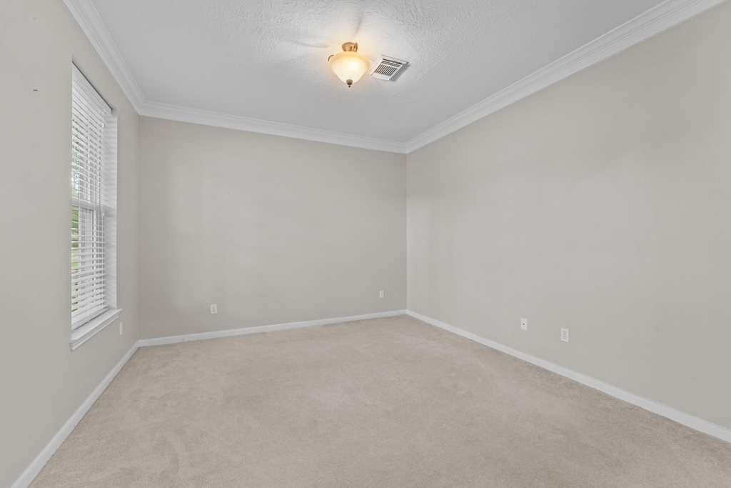 1602 Seminole Street - Photo 3