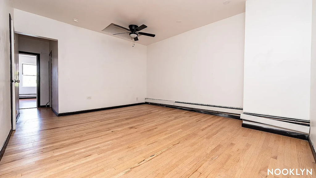 191 Graham Ave 11206 - Photo 9