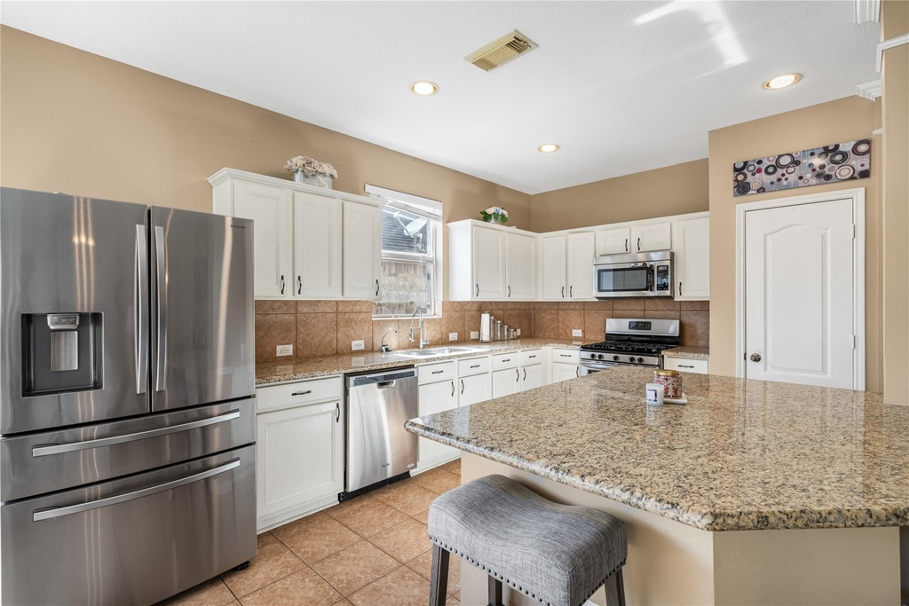 11010 S Auden Circle - Photo 3
