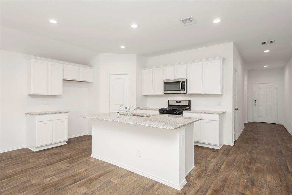 20352 Tembec Drive - Photo 4