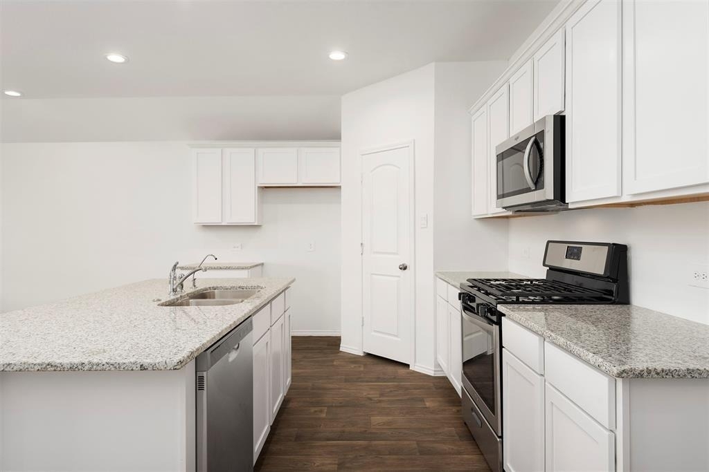20352 Tembec Drive - Photo 3