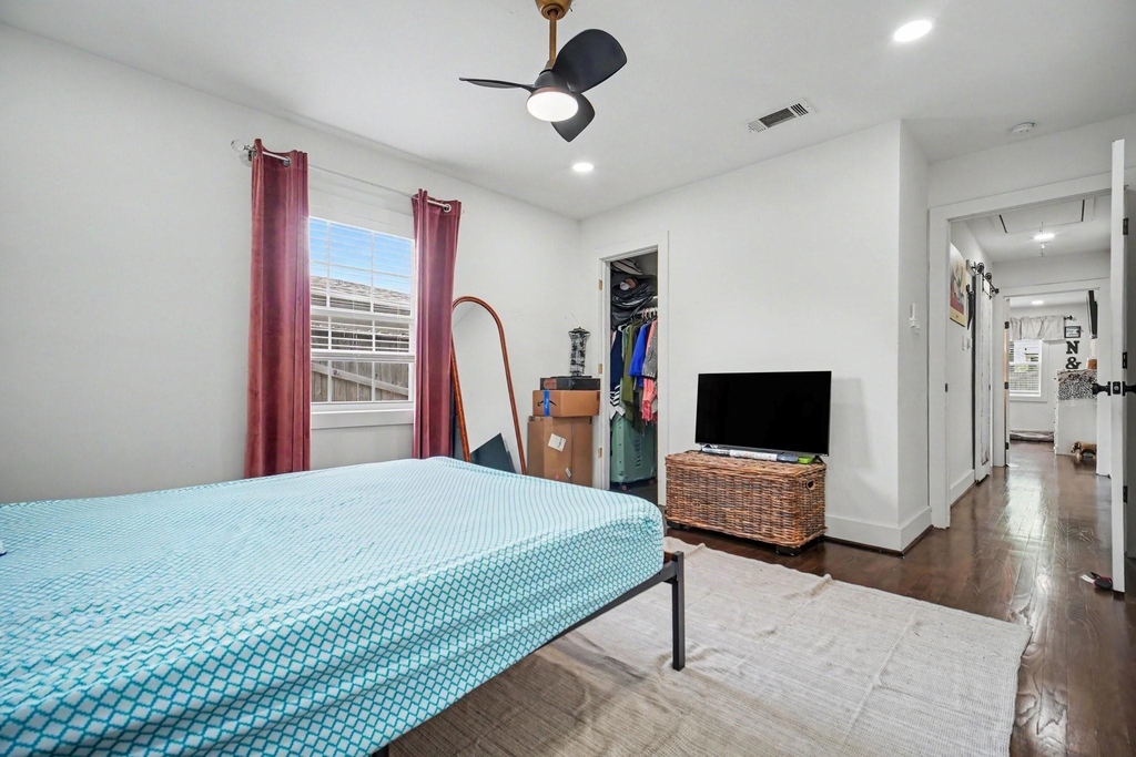 5226 Pomander Road - Photo 24