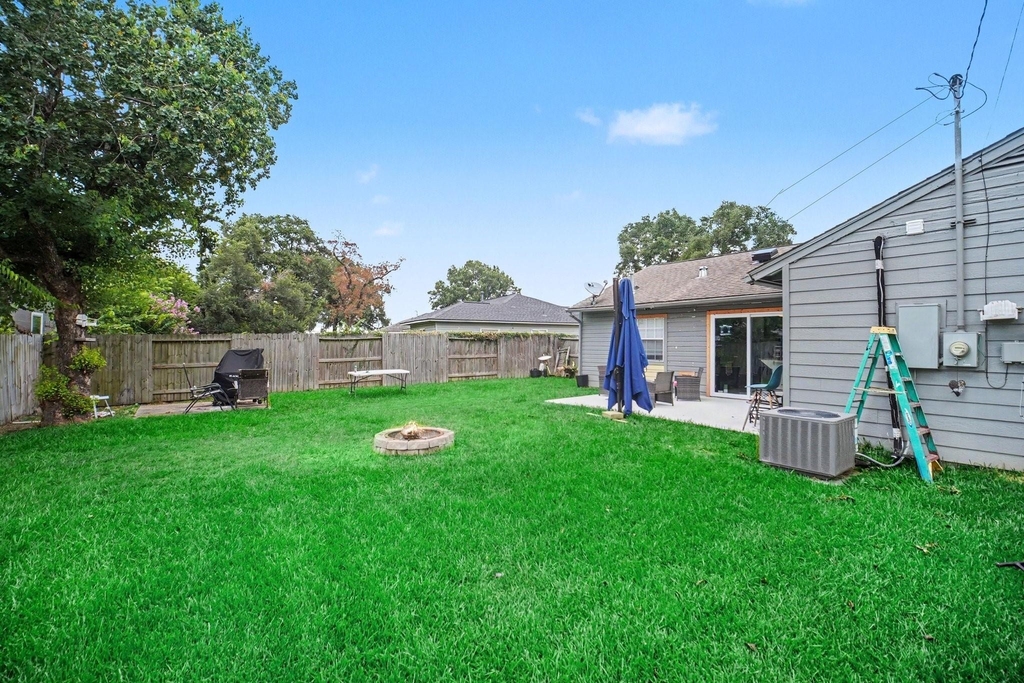 5226 Pomander Road - Photo 33