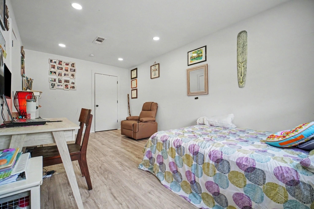 5226 Pomander Road - Photo 27