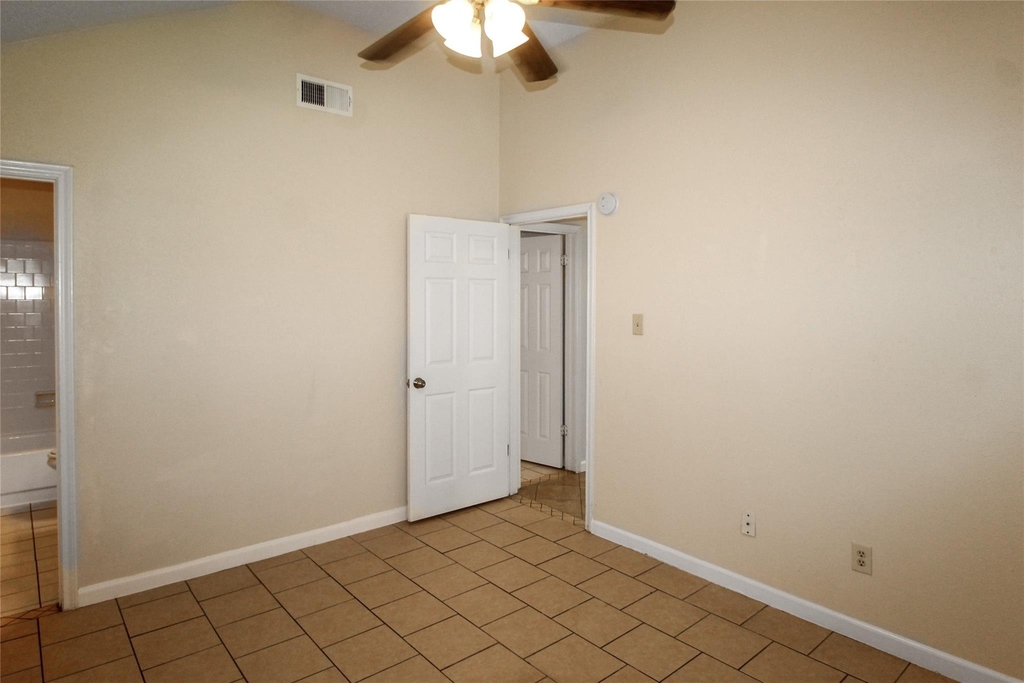 11614 Gullwood - Photo 16