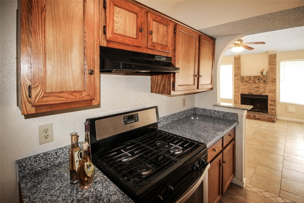 11614 Gullwood - Photo 7