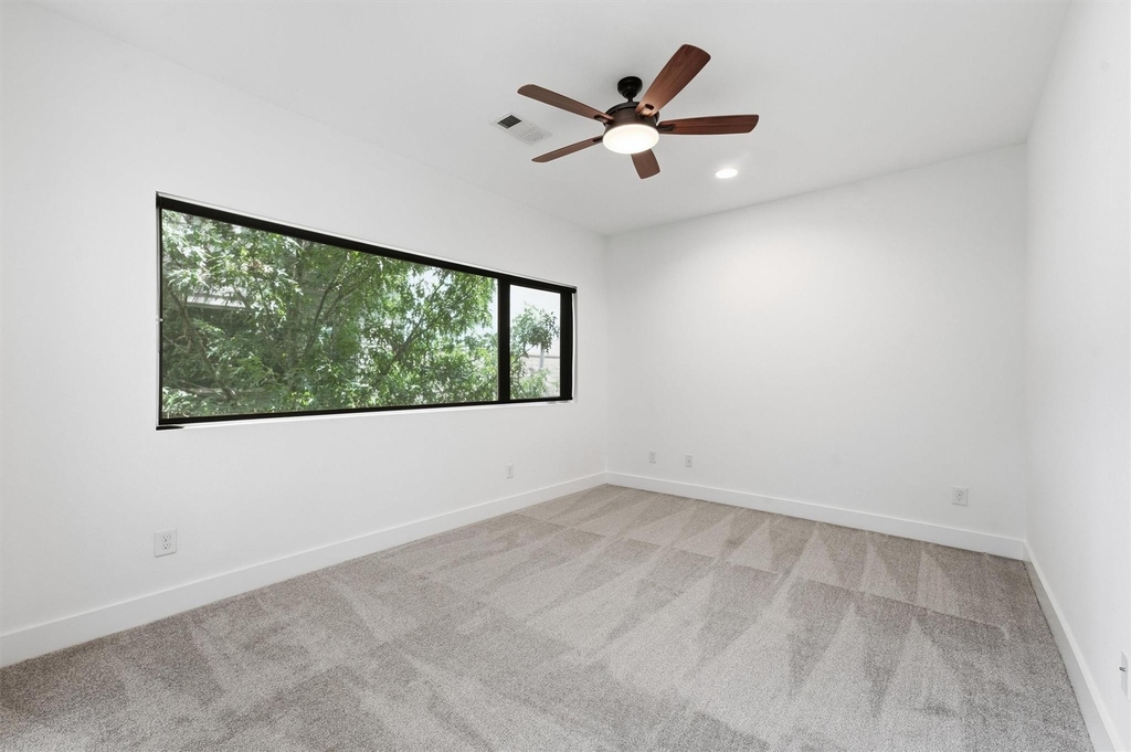 2338 Commerce Street - Photo 24
