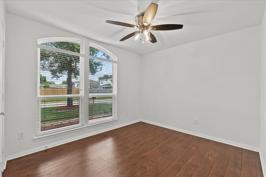 202 Pebble Walk Lane - Photo 13