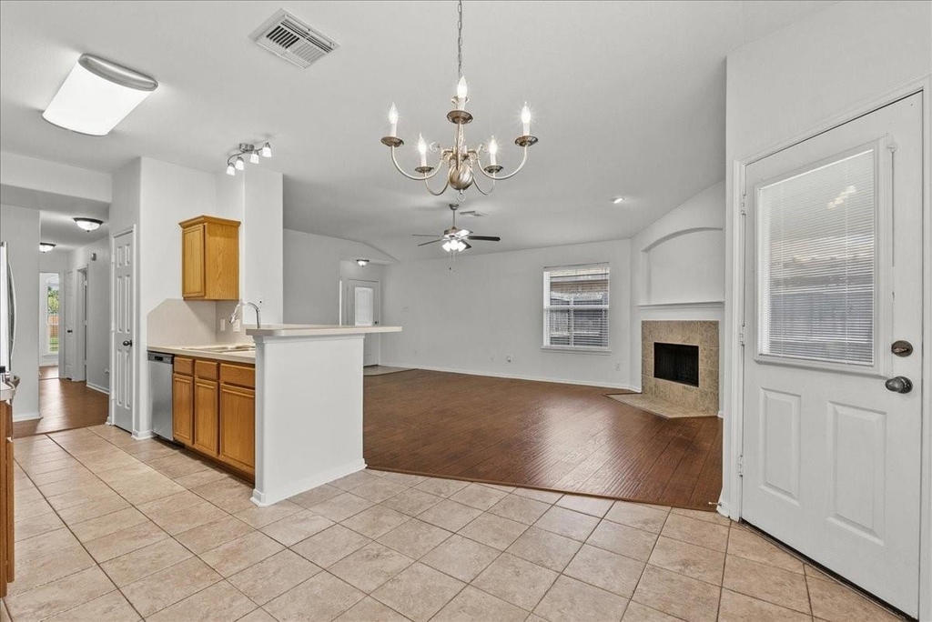 202 Pebble Walk Lane - Photo 8