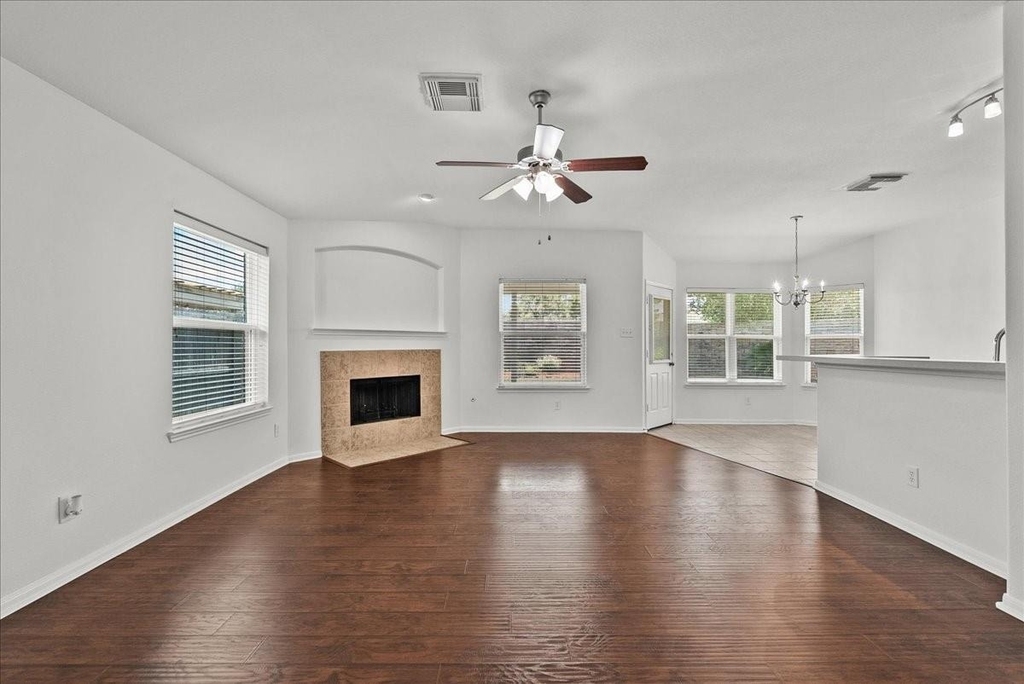 202 Pebble Walk Lane - Photo 4