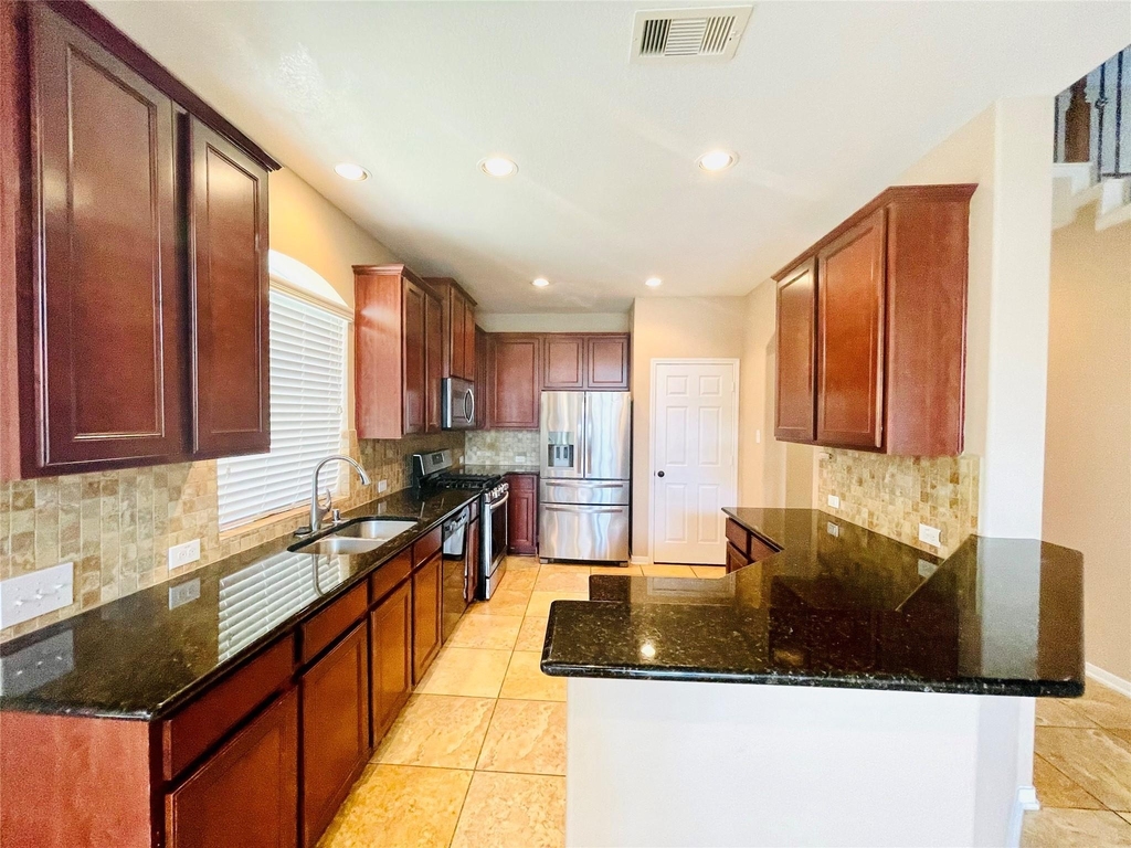6326 Bennington Springs Drive - Photo 11
