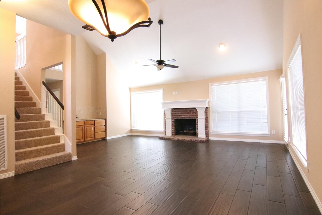 14423 Sandalfoot Street - Photo 3